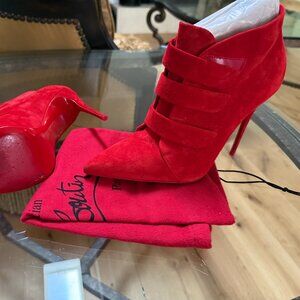 Triniboot 100 Veau Velours (Red)